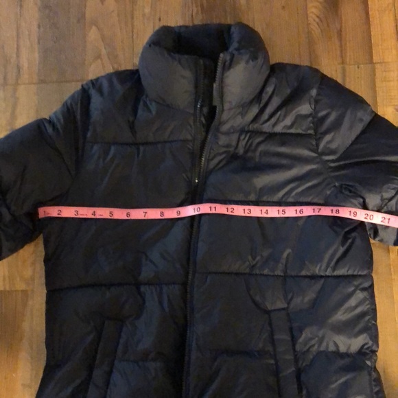 Old Navy, Medium Puff Jacket - Picture 6 of 7